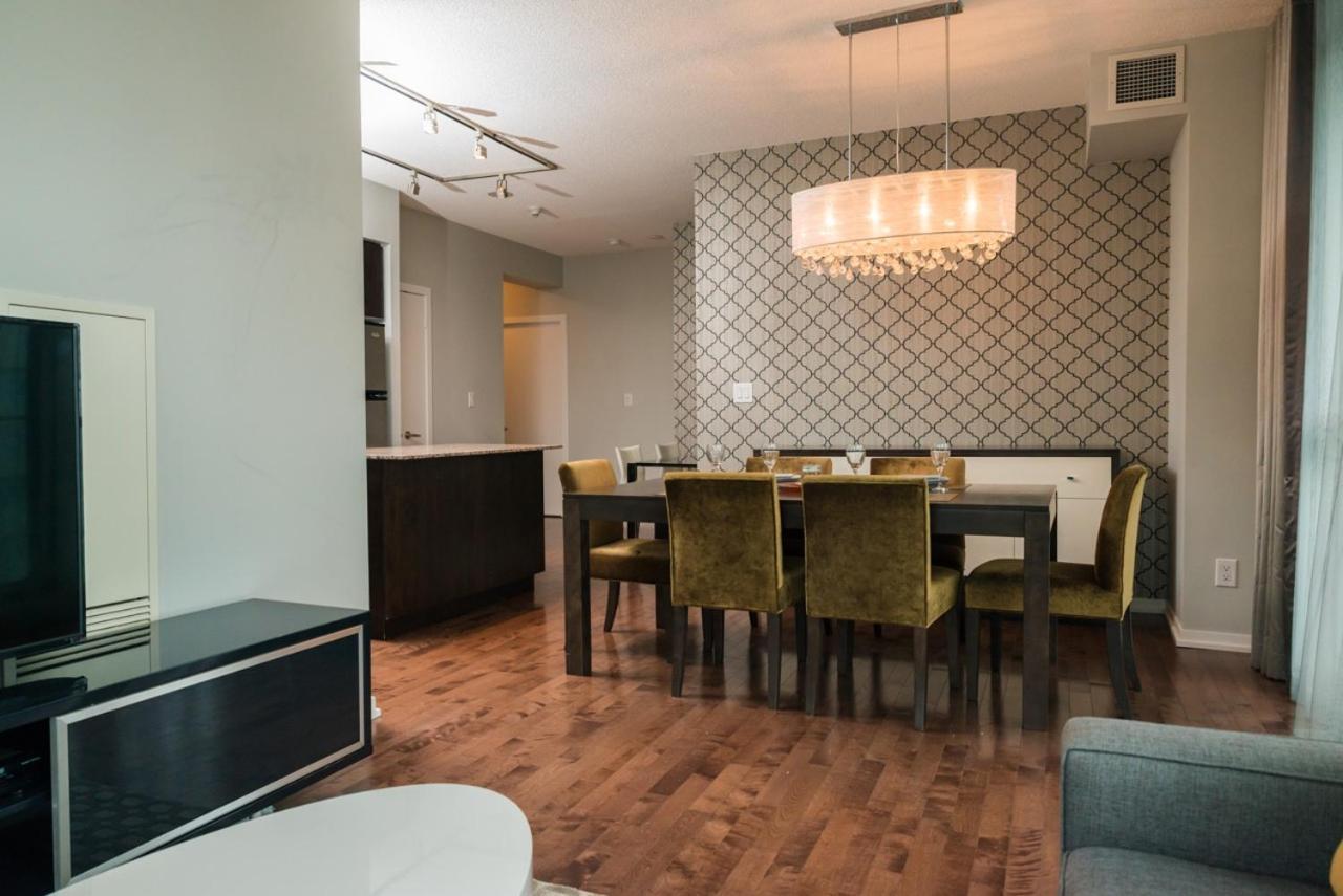 Sarkar Suites - Maple Leaf Square トロント エクステリア 写真